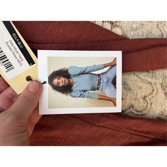 Nation LTD NWT Romy Modest Tee in Red Clay Blouse, Sz Medium - Picture 5 of 12